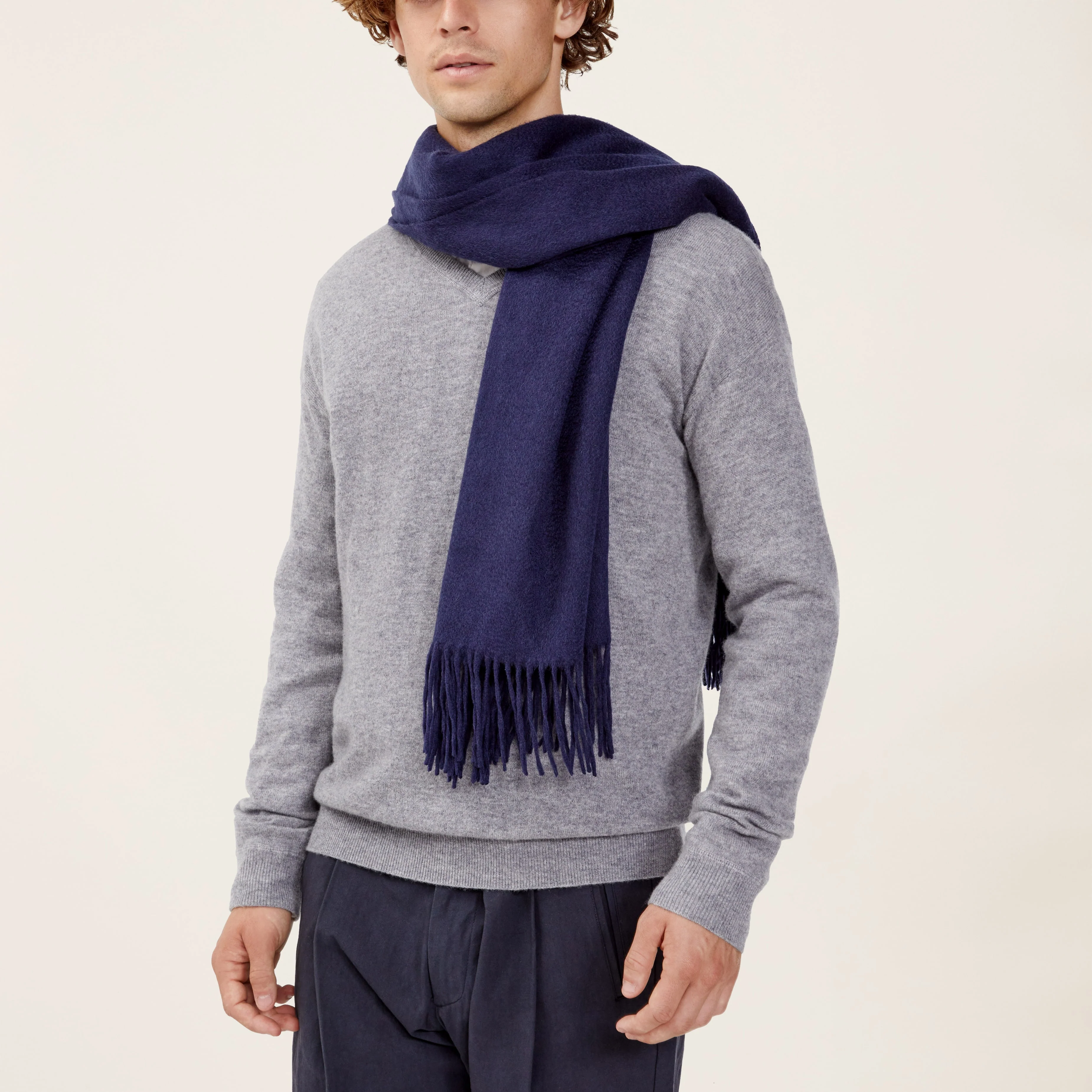 1017-cleo-oversized-cashmere-scarf-12.webp Cleo Oversized Cashmere Scarf