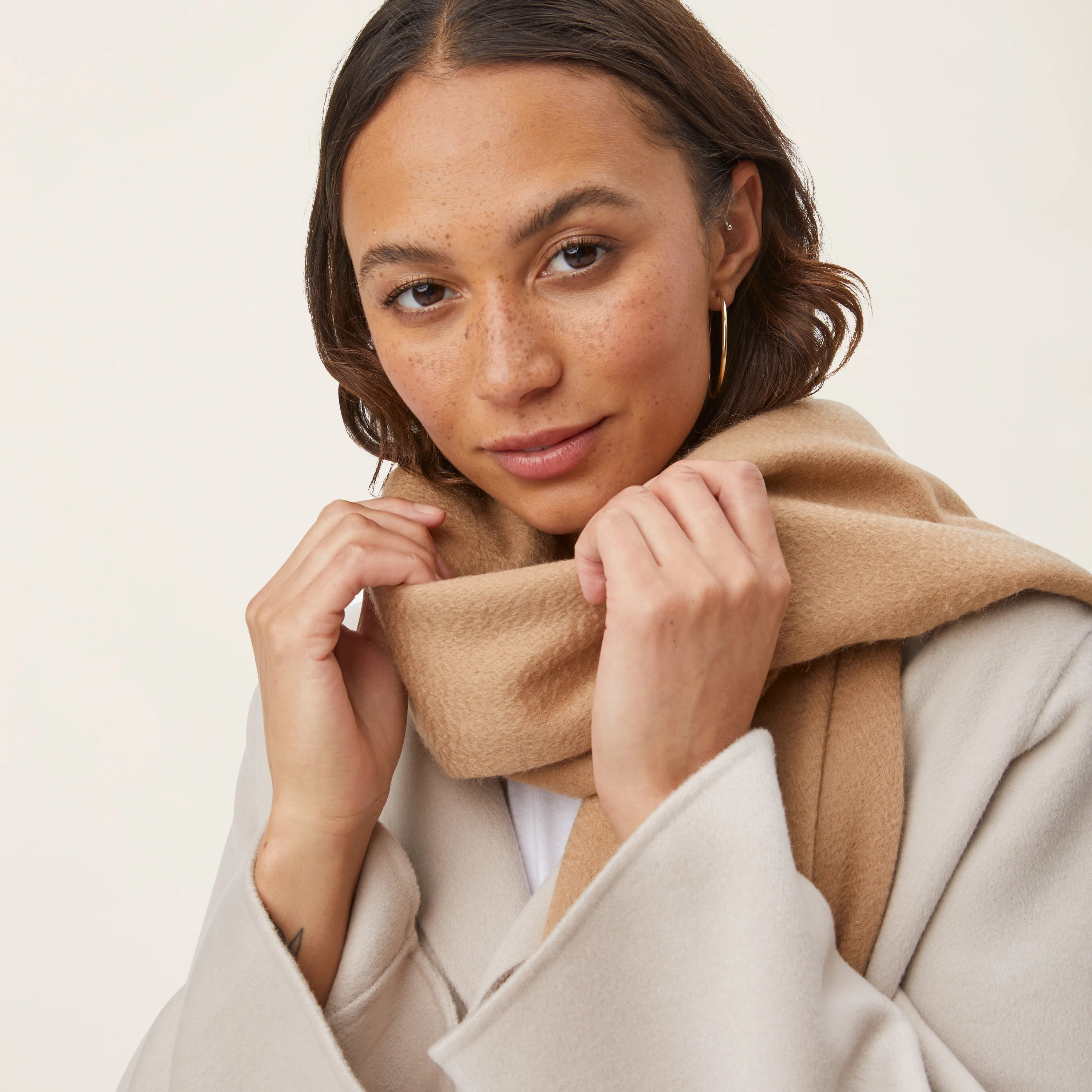 1017-cleo-oversized-cashmere-scarf-21.webp Cleo Oversized Cashmere Scarf