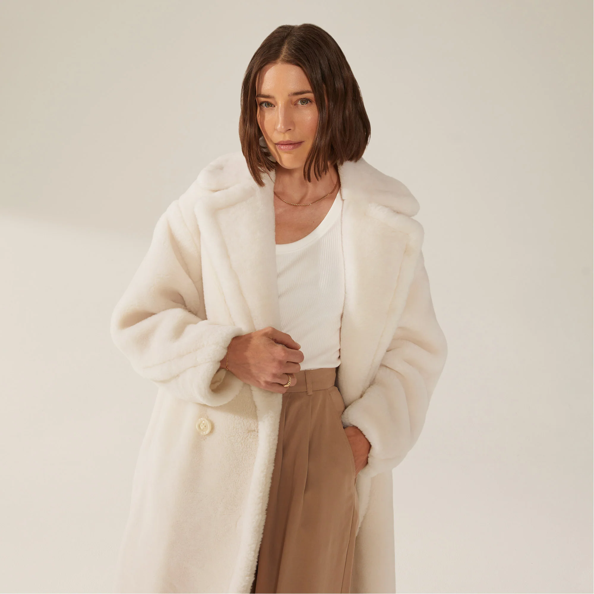 1236-charlotte-australian-wool-oversized-teddy-coat-14.webp Charlotte Australian Wool Oversized Teddy Coat