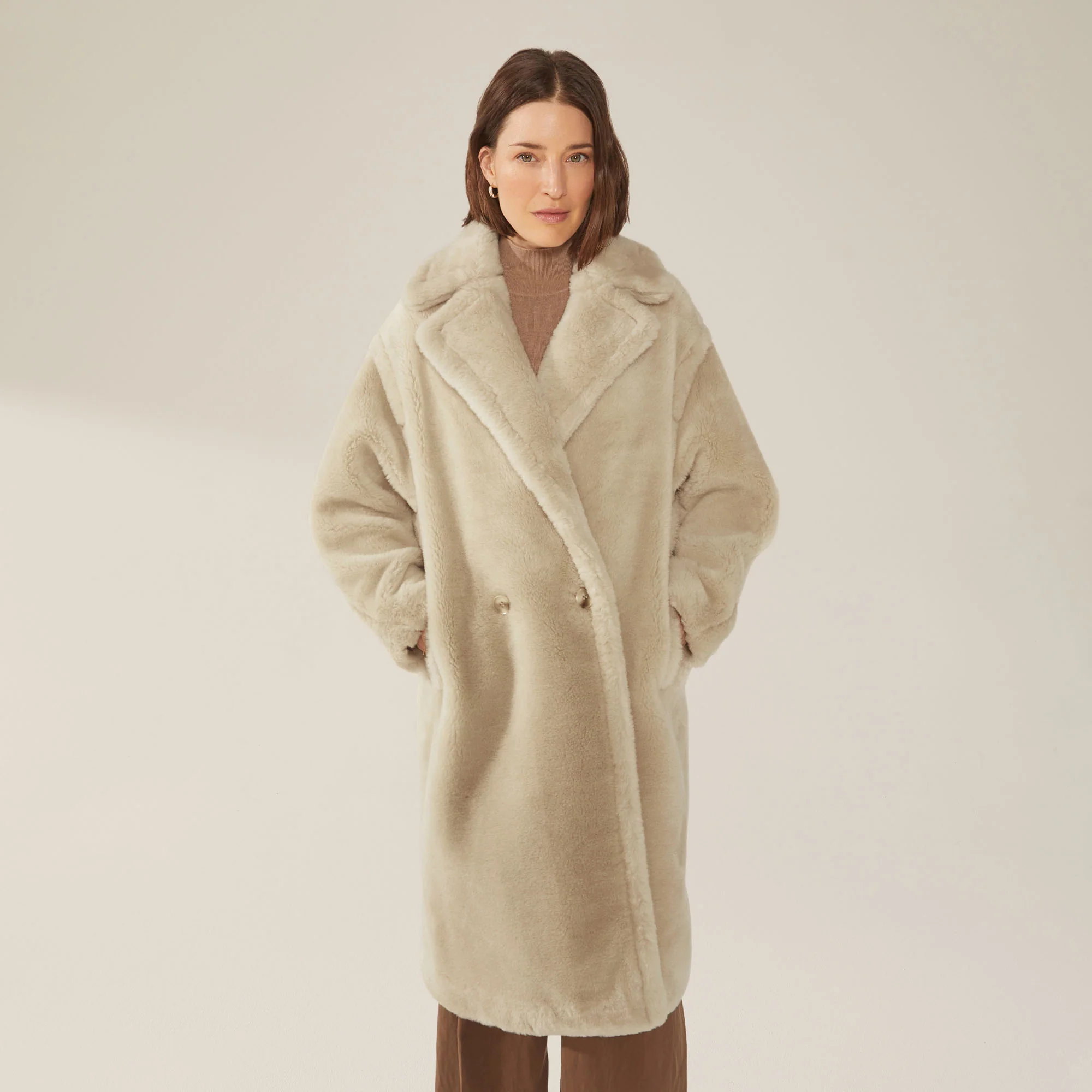 1236-charlotte-australian-wool-oversized-teddy-coat-19.webp Charlotte Australian Wool Oversized Teddy Coat