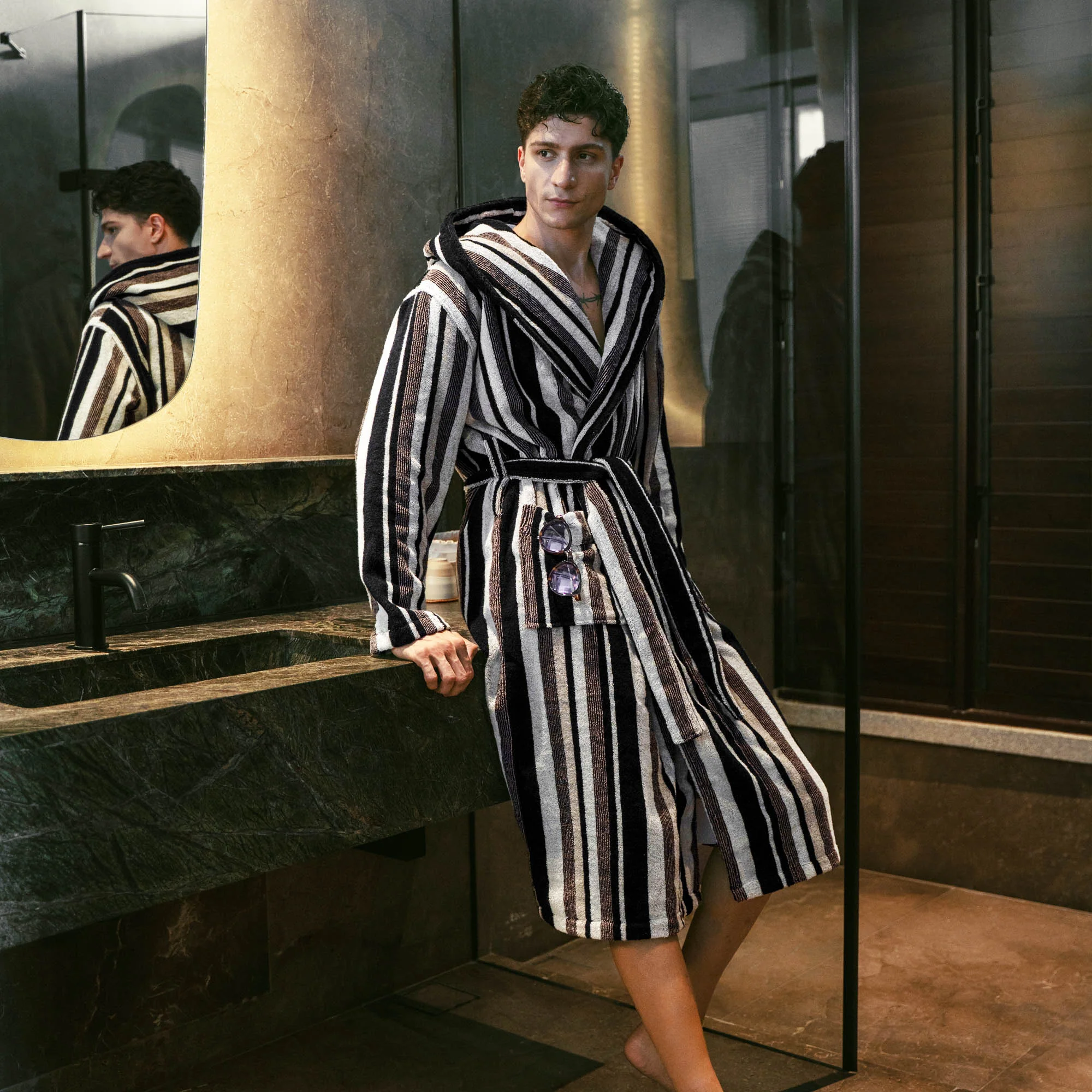 320-ultraplush-australian-cotton-unisex-bathrobe-21.webp Ultraplush Australian Cotton Unisex Bathrobe
