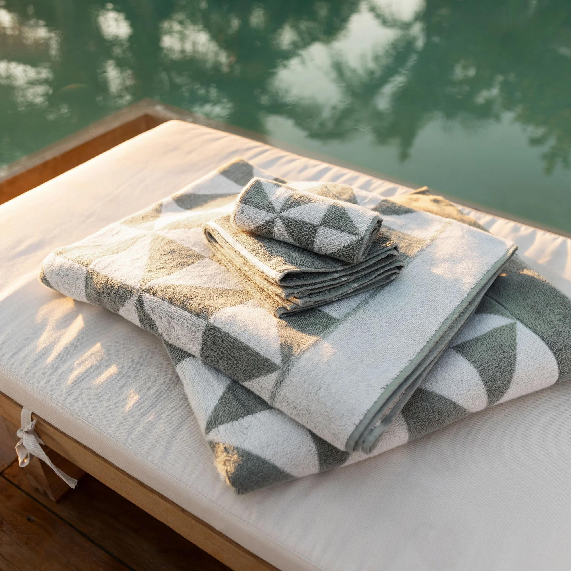 347-deia-australian-cotton-towels-5.webp Deia Australian Cotton Towels