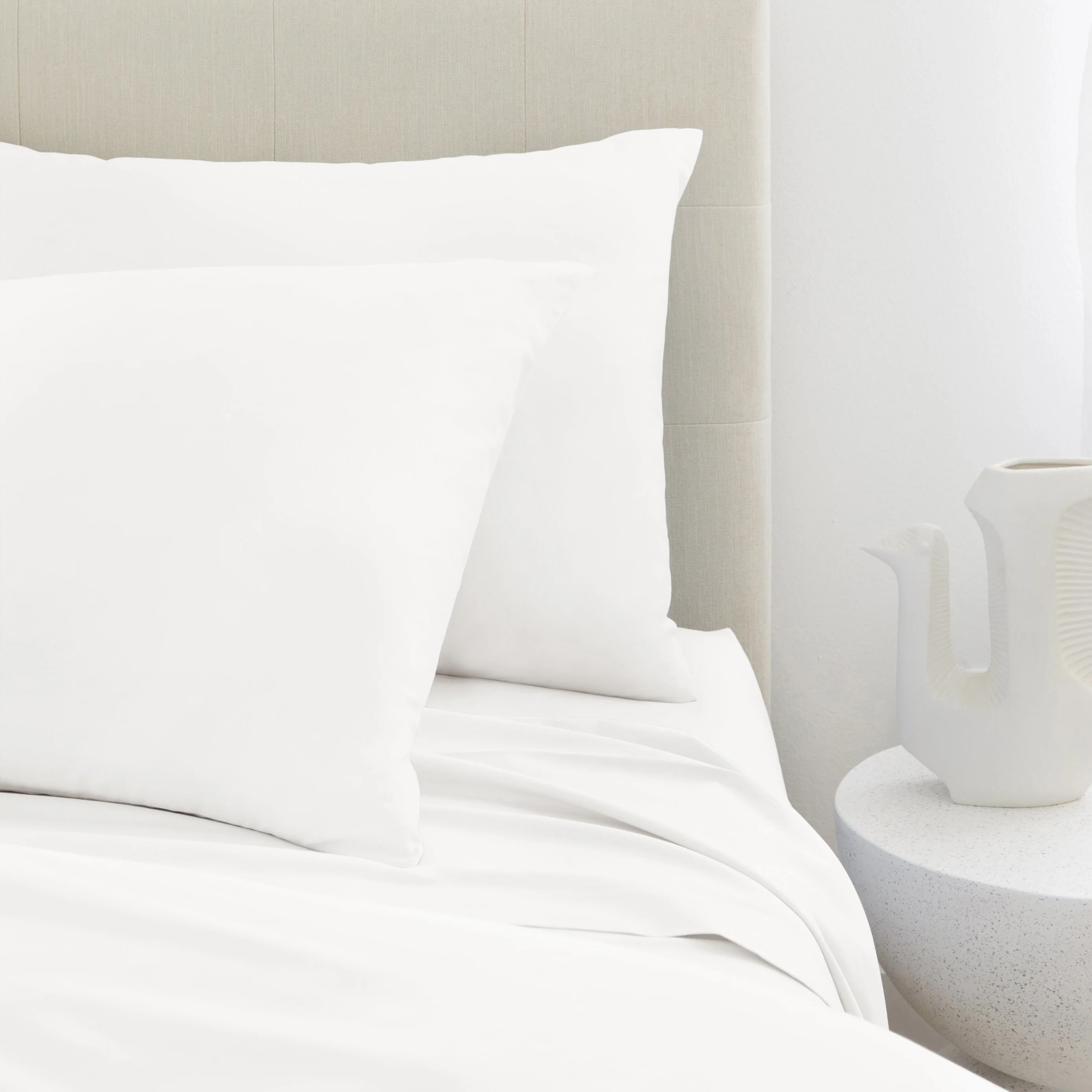 539-classic-australian-sateen-pillowcase-set-8.webp Classic Australian Sateen Pillowcase Set