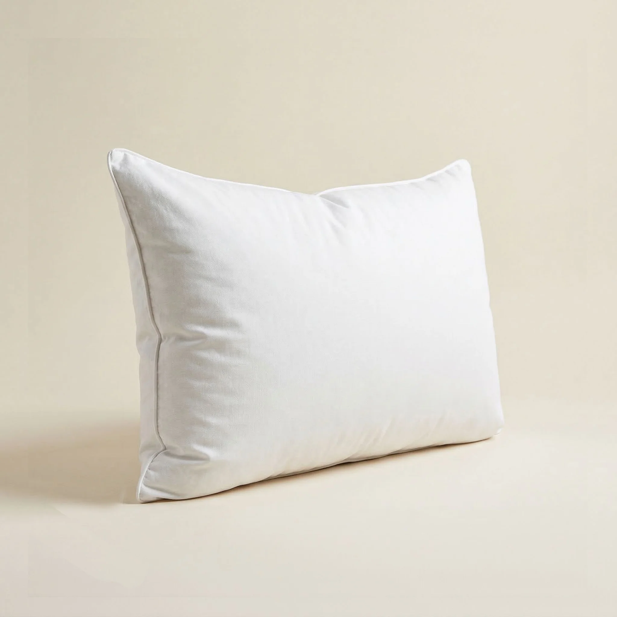 698-down-pillow-8.webp Down Pillow