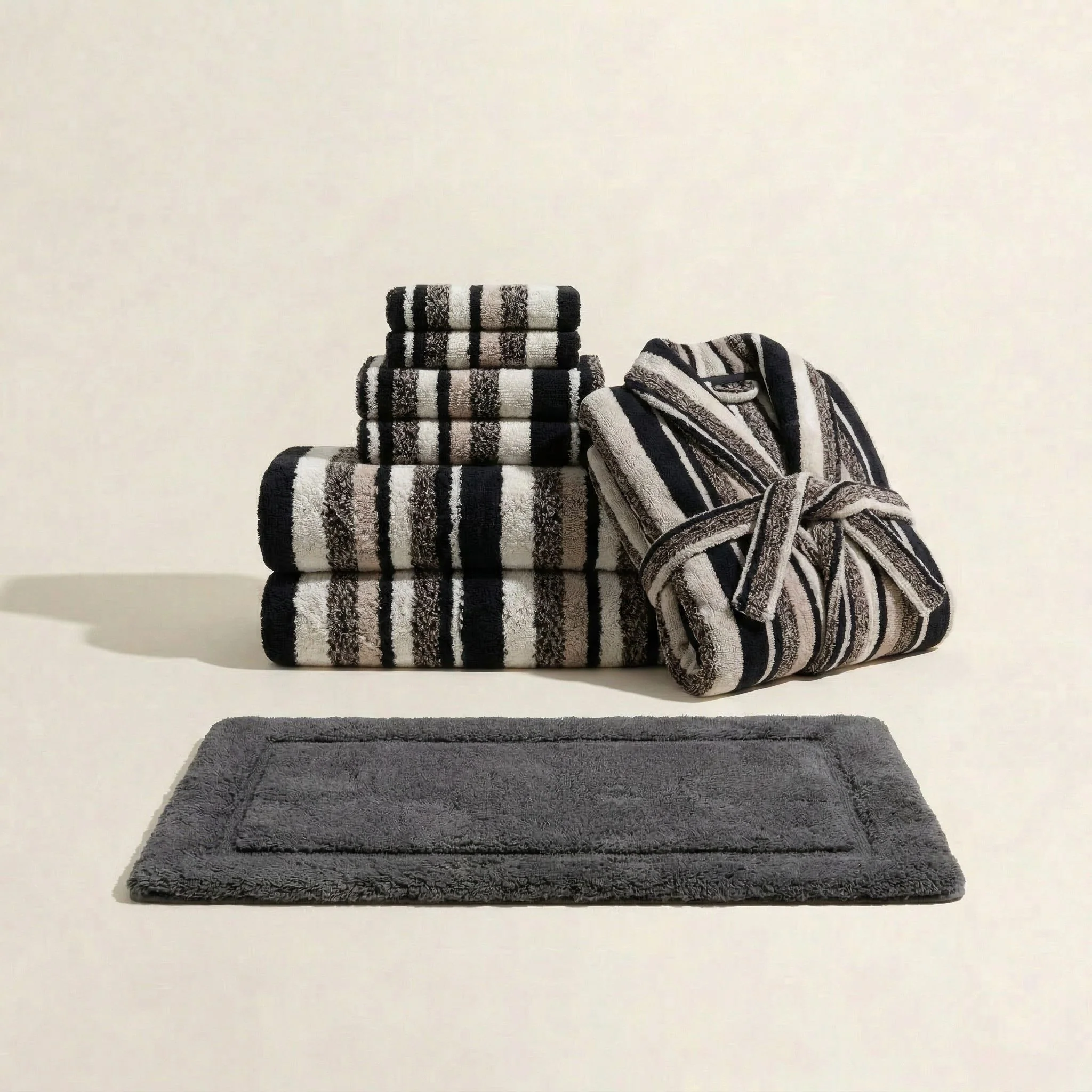 720-the-ultraplush-bath-set-11.webp The Ultraplush Bath Set