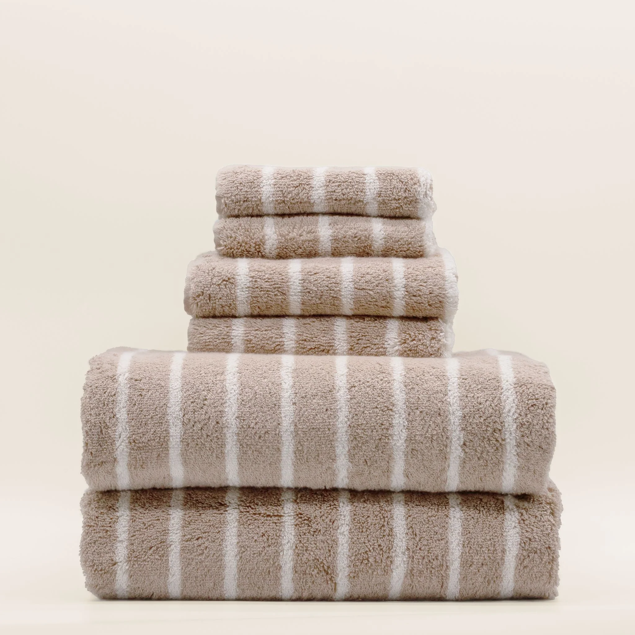 720-the-ultraplush-bath-set-3.webp The Ultraplush Bath Set