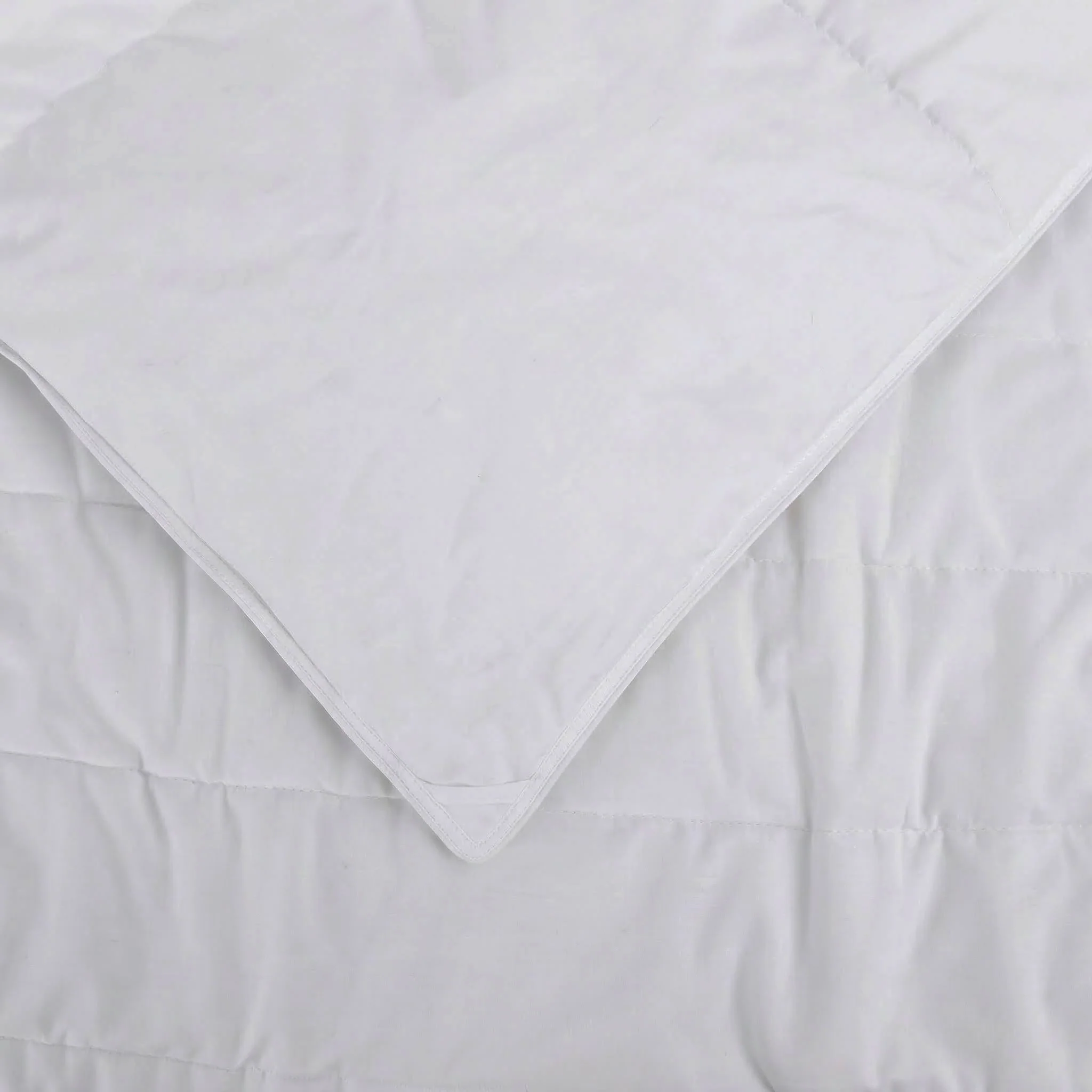 823-down-comforter-10.webp Down Comforter